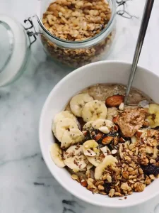 bowl of oatmeal and bananas