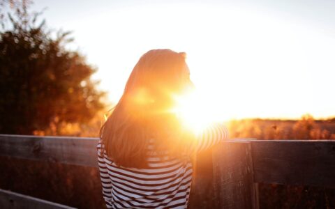 Kickstart your day with a quick stroll in the daylight outdoors.